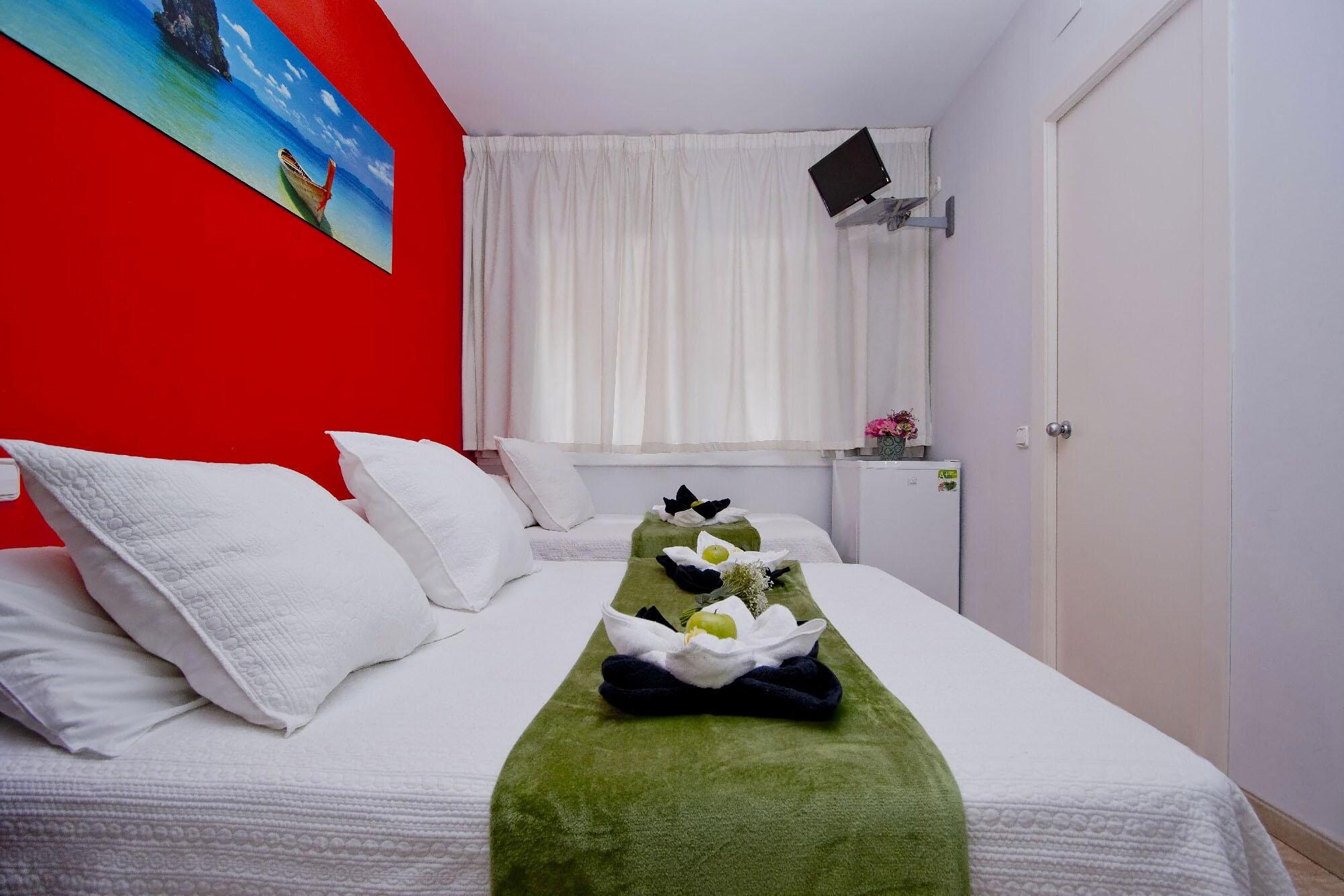 Barcelona City North Hostal ภายนอก รูปภาพ