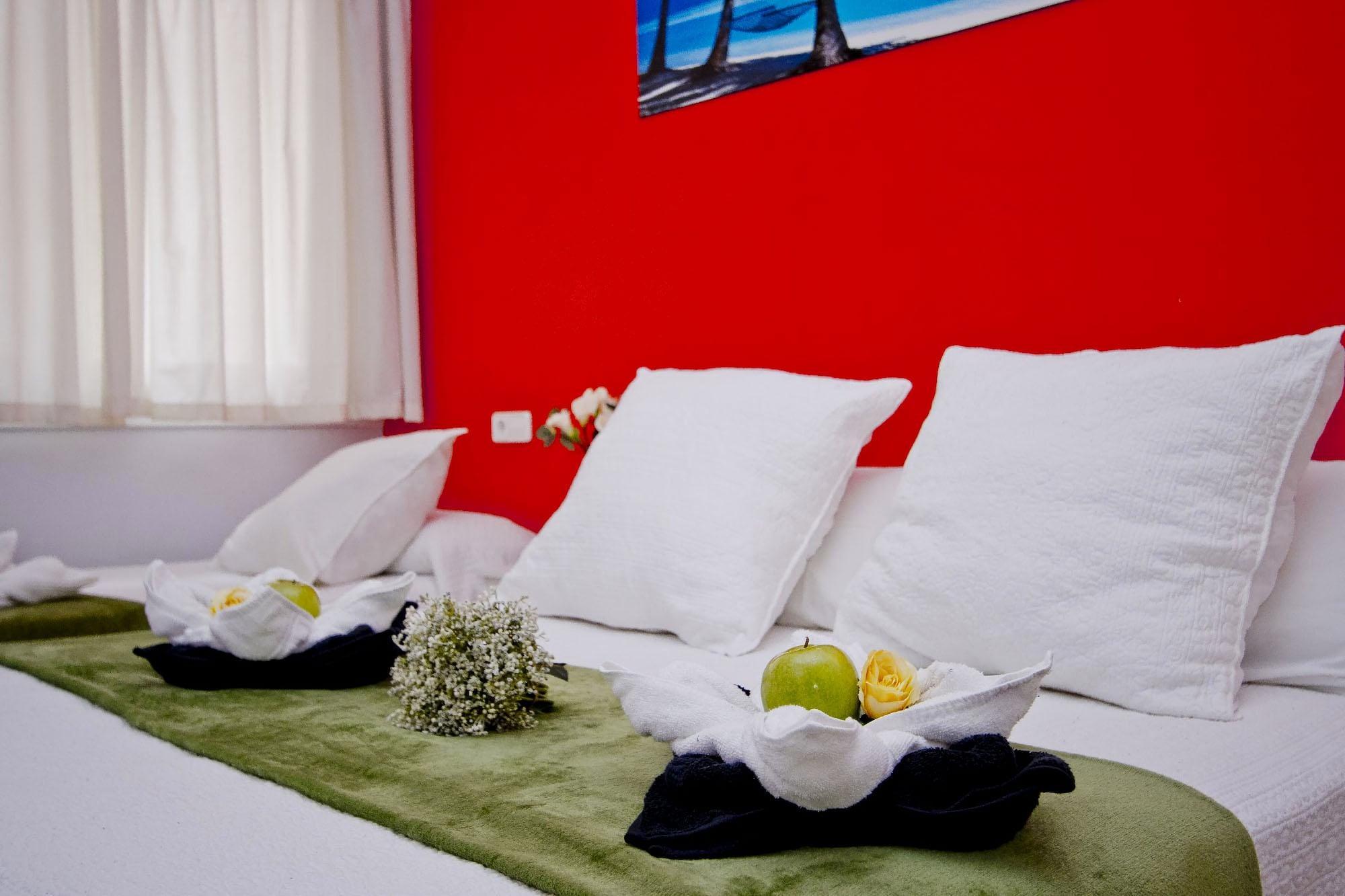 Barcelona City North Hostal ภายนอก รูปภาพ